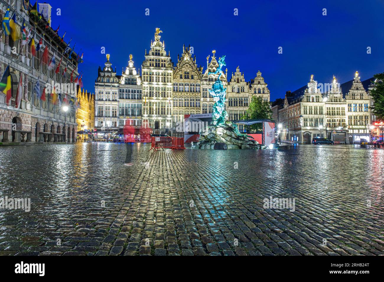 Anvers, Belgium - 9 September 2022: Antwerp cityscape with traditional brick houses on Groenplaats at night Stock Photo