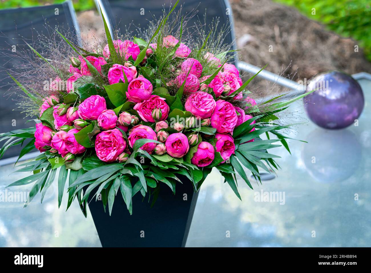 A hugh vibrant pink bouquet of Pomponella roses Stock Photo