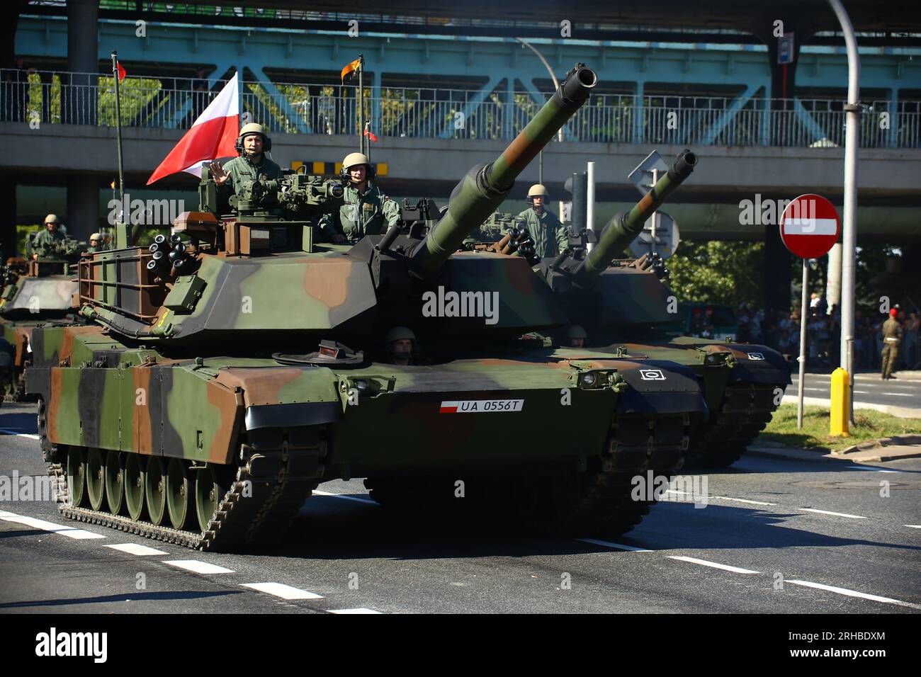 Poland, Warsaw: Polish Army presents M1 Abrams tanks during Celebration ...