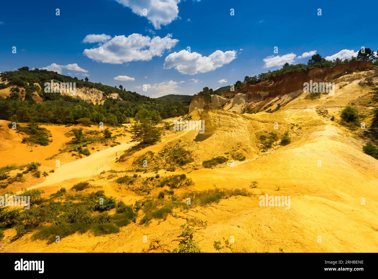 Ocher quarry the Colorado from Rustrel. Vaucluse, Provence, France Stock Photo