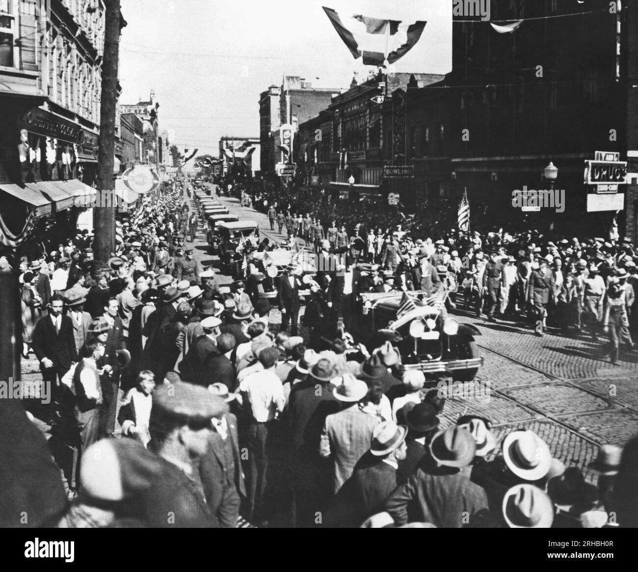 Sedalia, Missouri:  October 16, 1928 New York Governor Al Smith at the head of the parade in Sedalia during his campaign as the Democratic candiate for the U.S. Presidency in 1928. Stock Photo