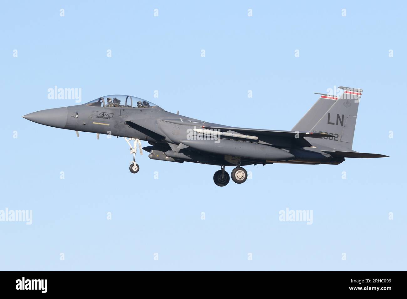 48th Fighter Wing F-15E Strike Eagle on the approach at it's home base of RAF Lakenheath. Stock Photo