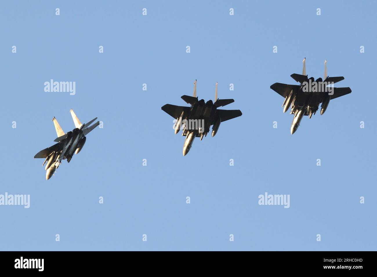 USAF 48th FW F-15Es on the break in the overhead at RAF Lakenheath. Stock Photo