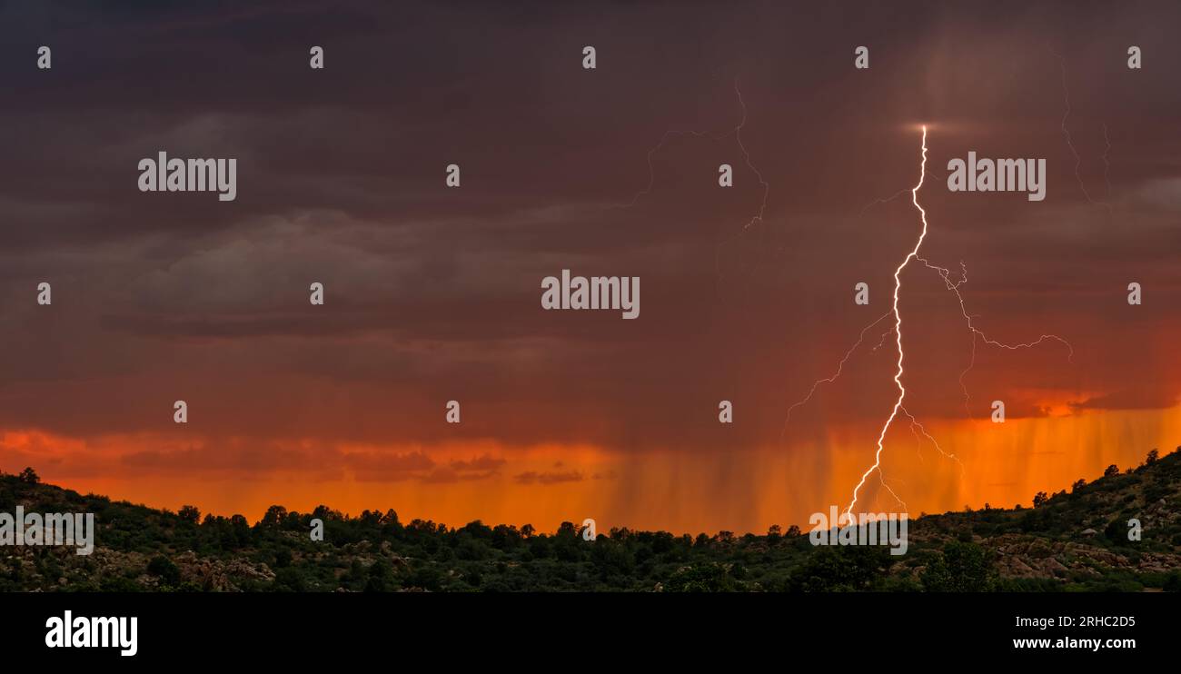 Lightning storm over Chino Valley during the monsoon season, Arizona, USA Stock Photo