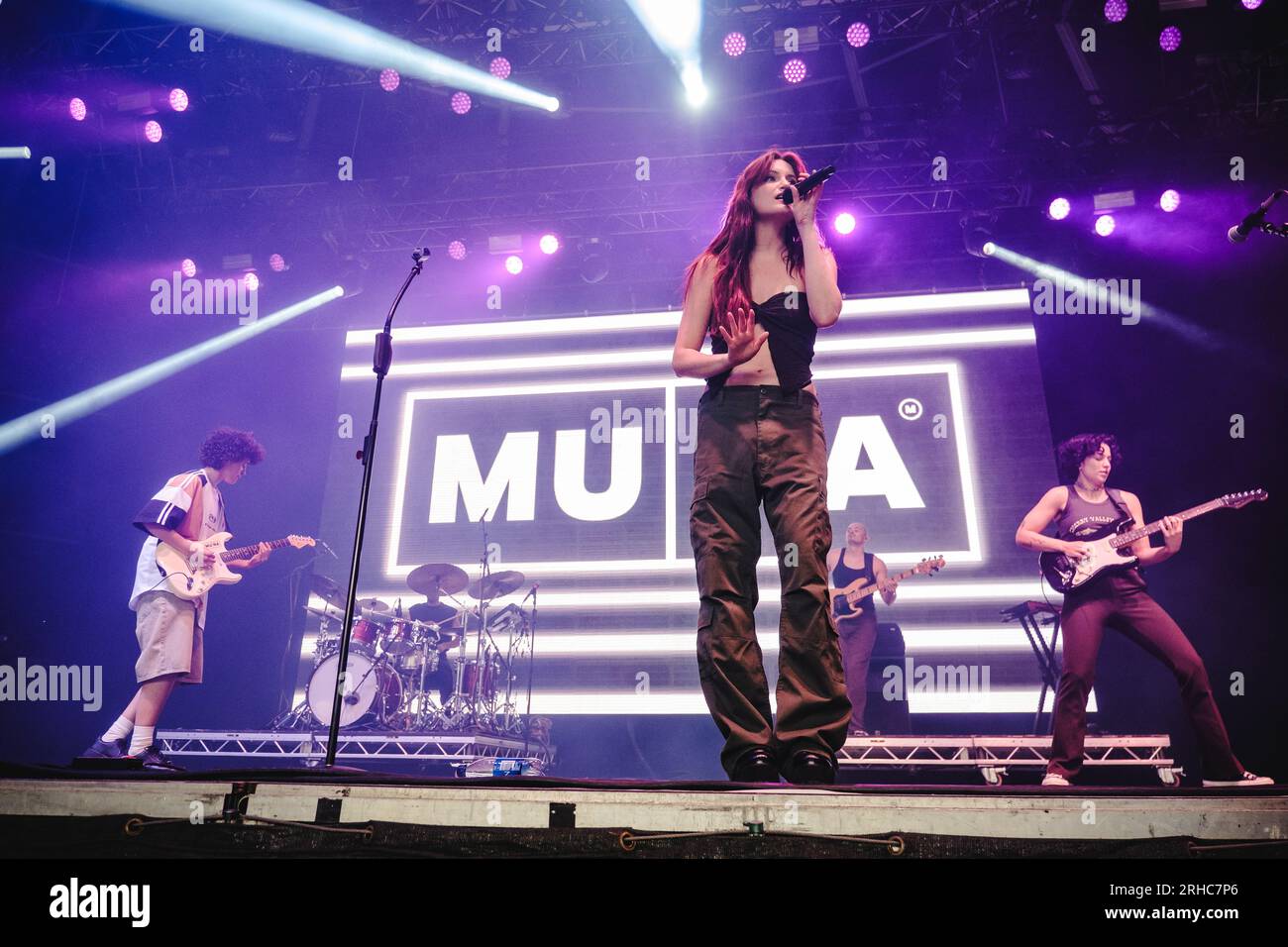 Muna band hi-res stock photography and images - Alamy