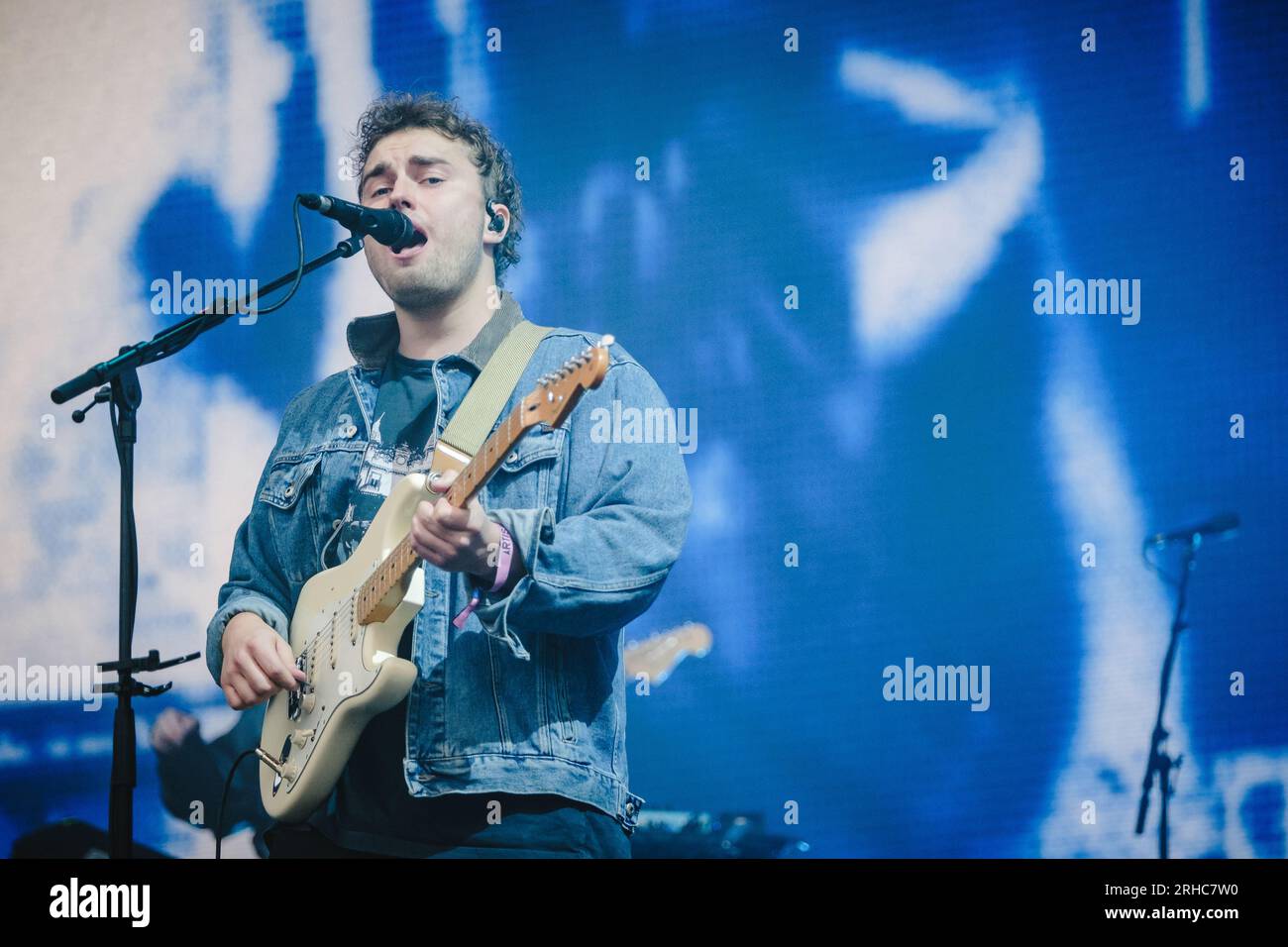Gothenburg, Sweden. 12th, August 2023. The English singer, songwriter and musician Sam Fender performs a live concert during the Swedish music festival Way Out West 2023 in Gothenburg. (Photo credit: Gonzales Photo - Tilman Jentzsch). Stock Photo