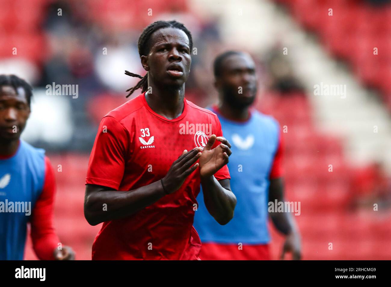 Karoy Anderson of Charlton Athletic warming up during the Sky Bet League 1 match between Charlton Athletic and Bristol Rovers at The Valley, London on Tuesday 15th August 2023. (Photo: Tom West | MI News) Credit: MI News & Sport /Alamy Live News Stock Photo