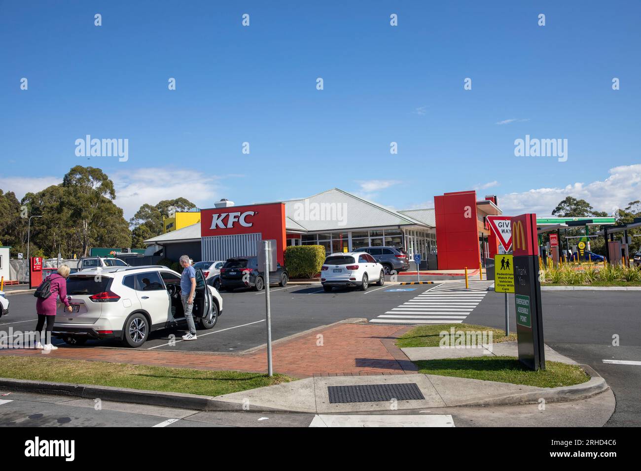 Australia Port Macquarie service rest station beside the Pacific highway offering Kentucky fried chicken KFC and BP fuel stop, NSW,Australia Stock Photo