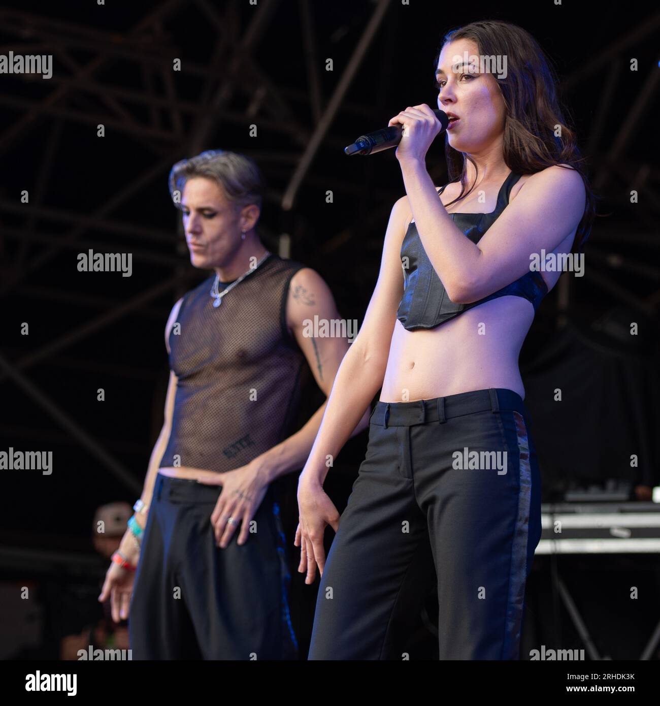Confidence Man Janet Planet and Reggie Goodchild on Grand Central Stage Boomtown 2023 Stock Photo