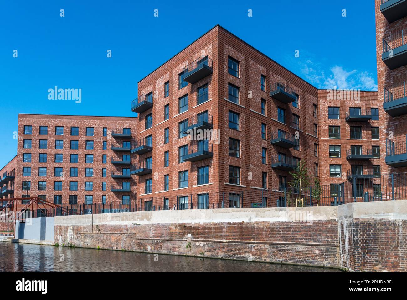 The new housing development by Galliard Apsley at Soho Loop on the Birmingham Canal Old Line will create 750 new homes in Ladywood, Birmingham Stock Photo