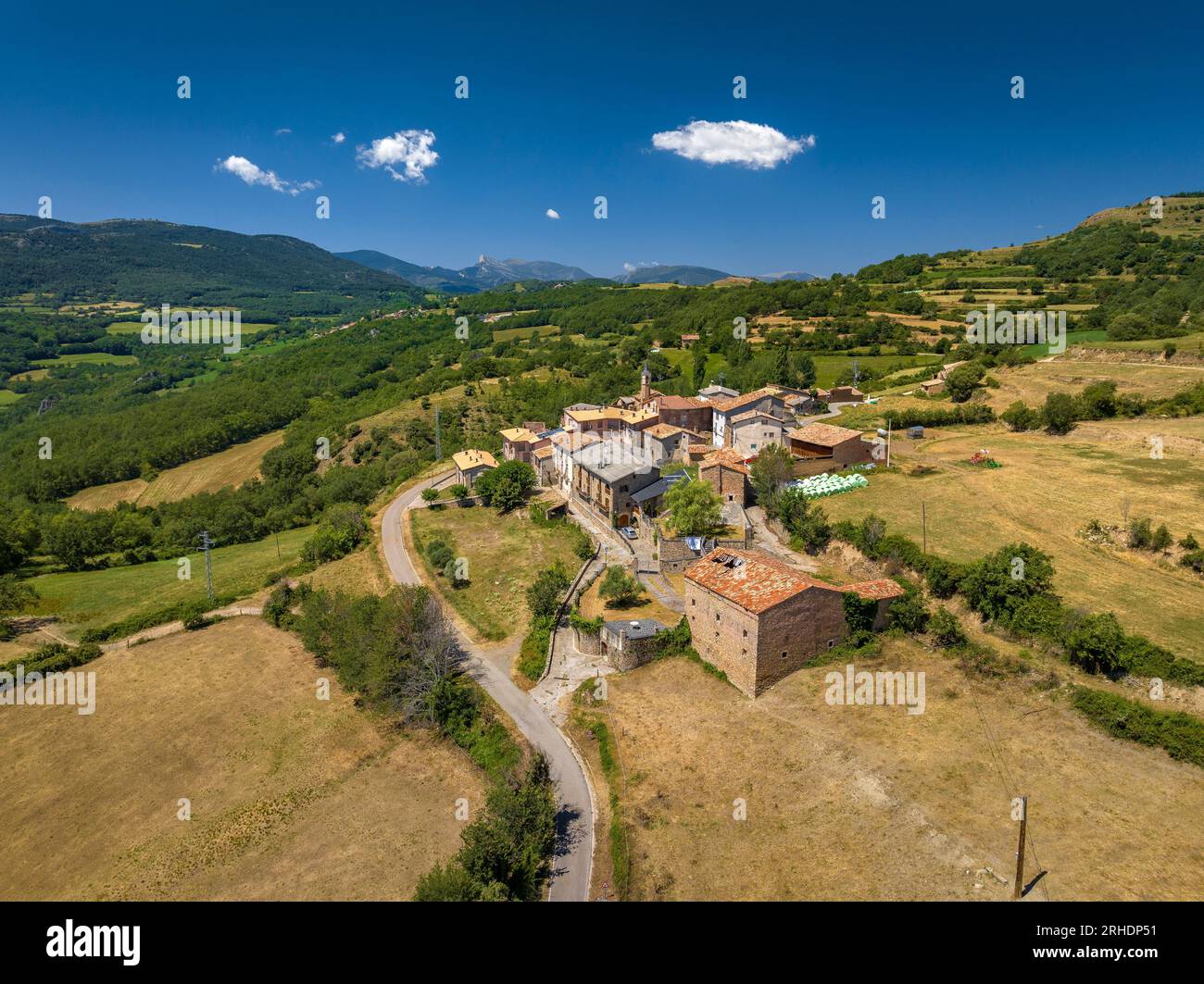 Casa de campo en verano hi-res stock photography and images - Alamy