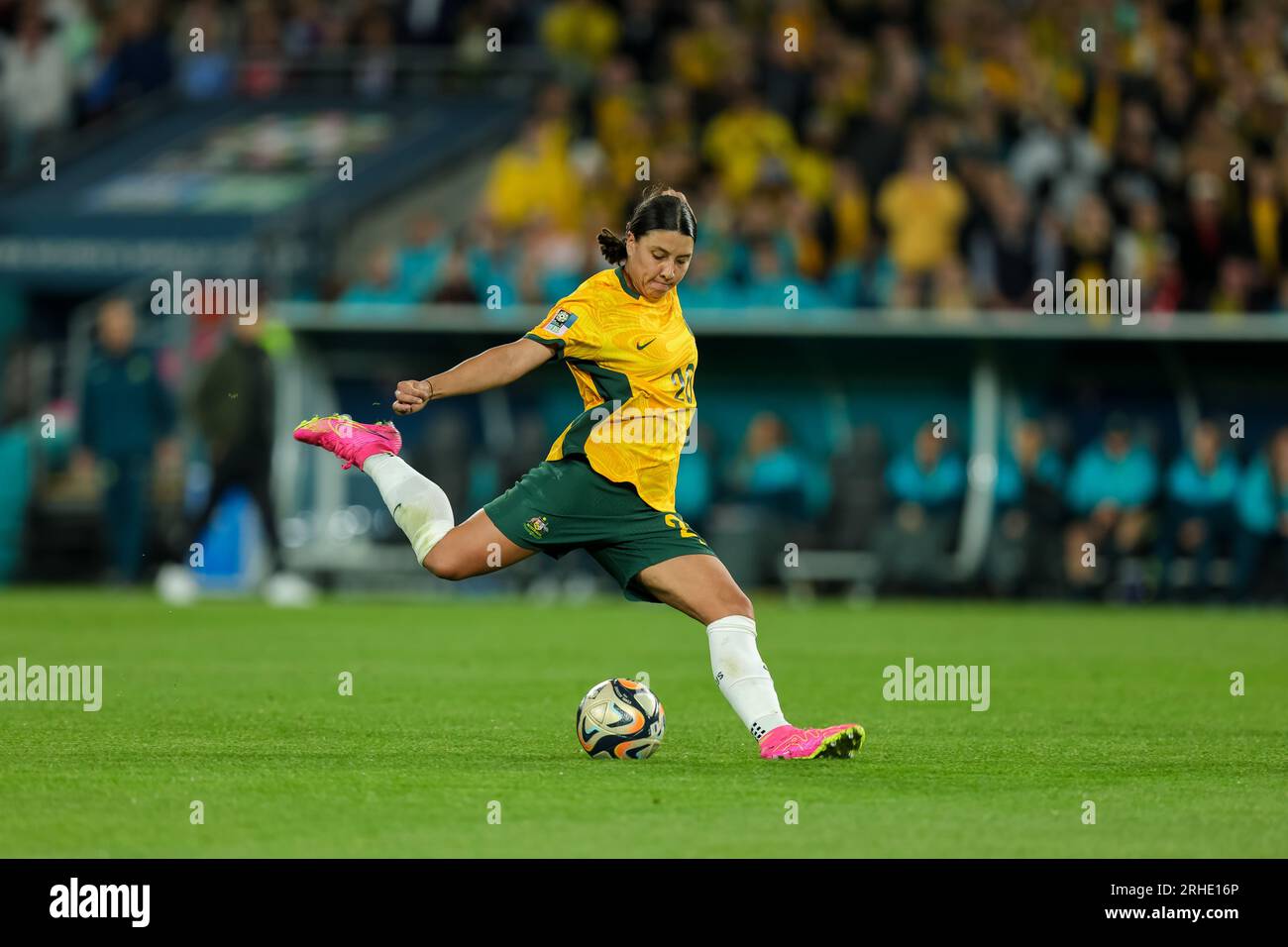 Sam kerr matildas hi-res stock photography and images - Alamy