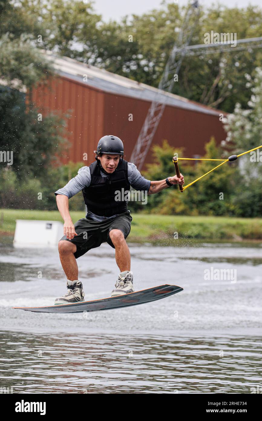 16.08.2023. Duisburg. Der WeltklasseWakeboarder Nico von Lerchenfeld