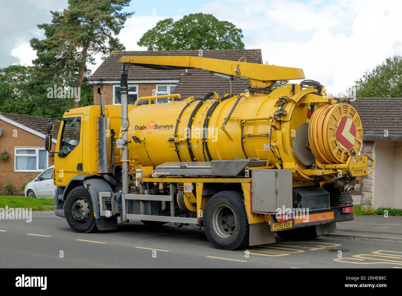Yellow Jet drainage surveys lorry. DAF truck for sewer cleaning. Stock Photo