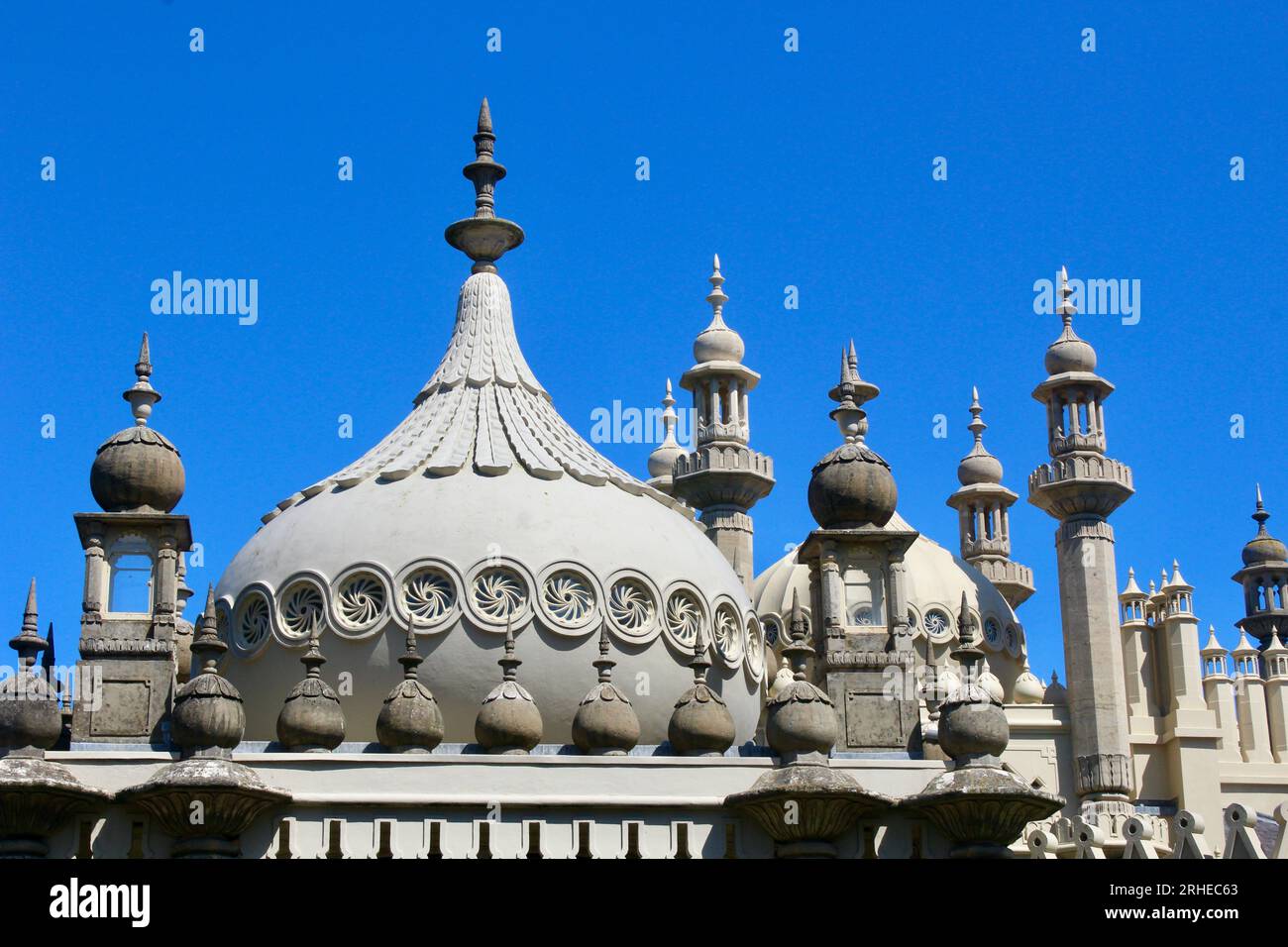 brighton royal pavilion brighton sussex england uk Stock Photo - Alamy