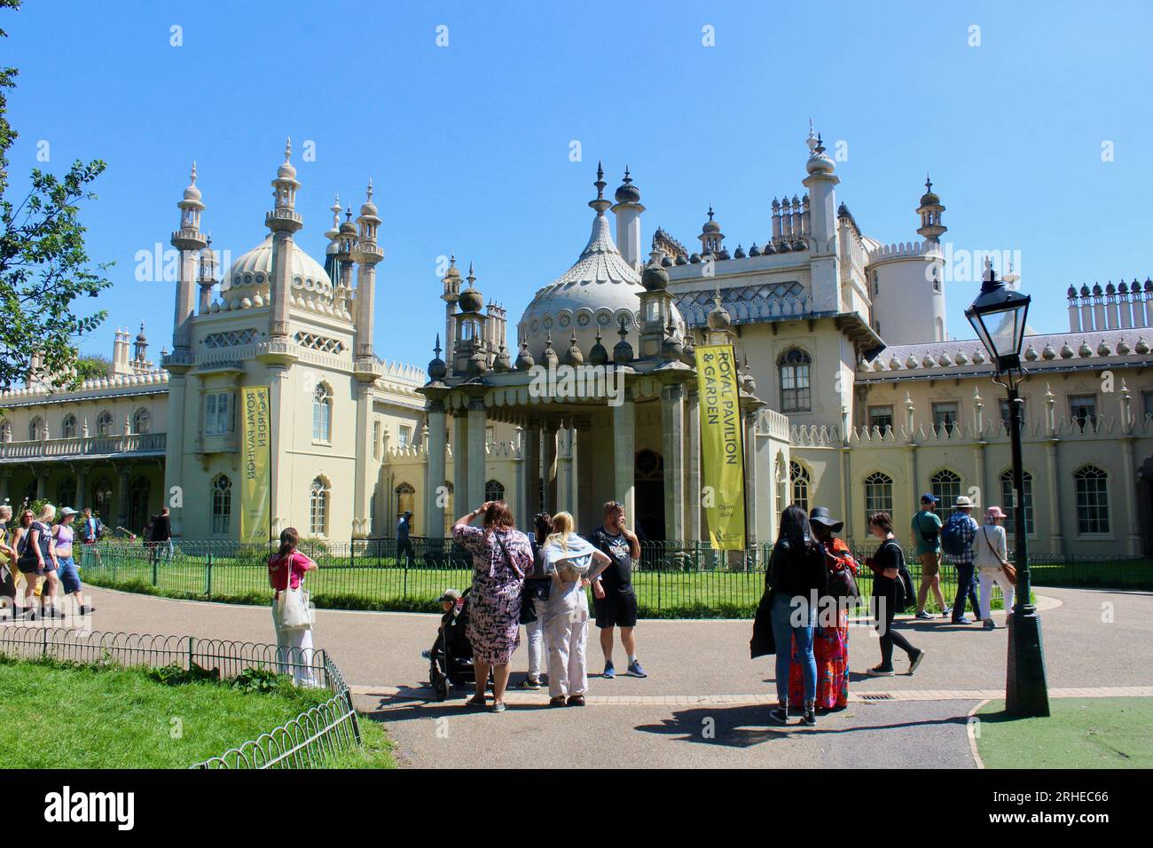 brighton royal pavilion brighton sussex england uk Stock Photo - Alamy