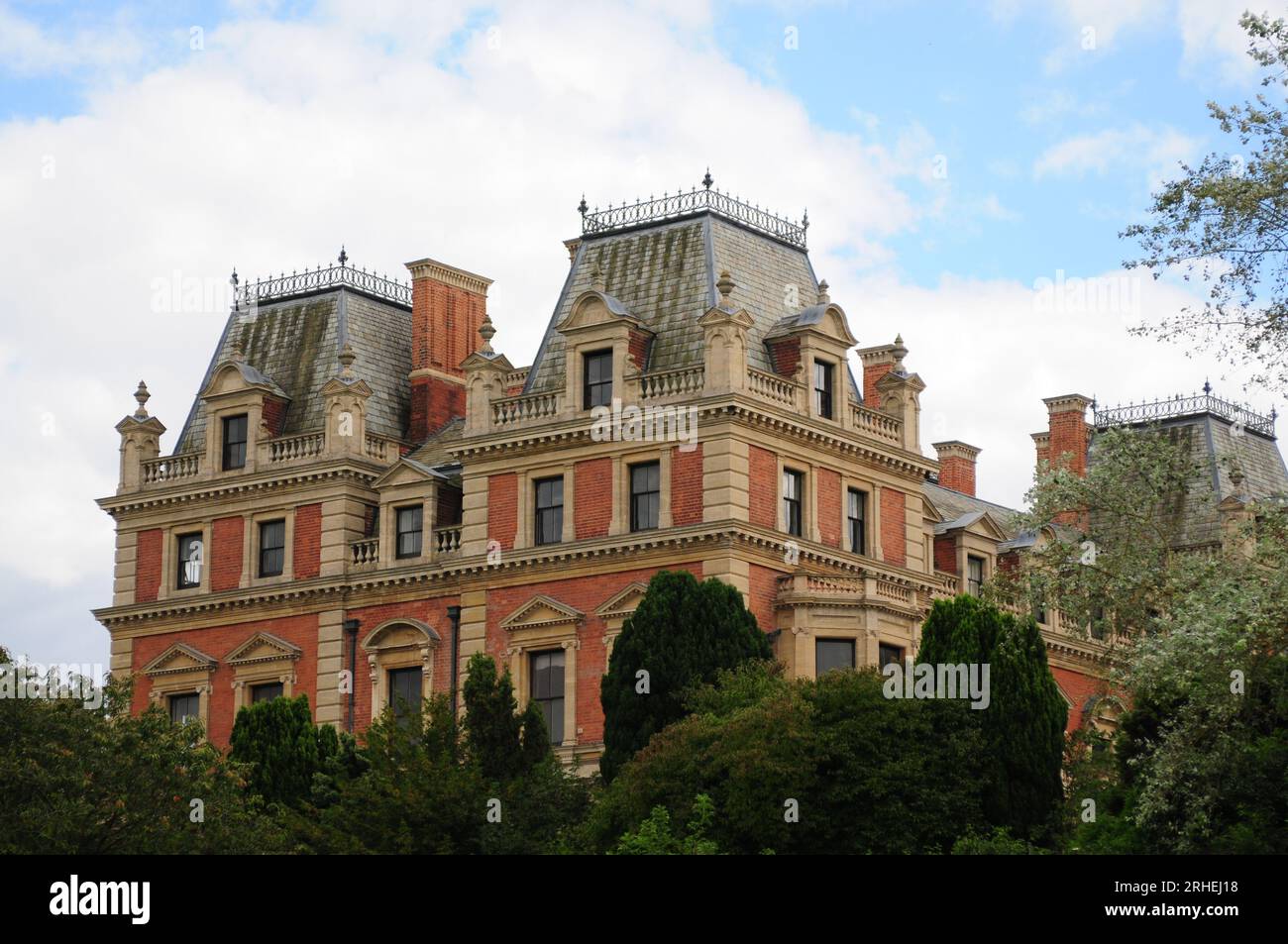 East Carlton Hall in summertime Stock Photo Alamy