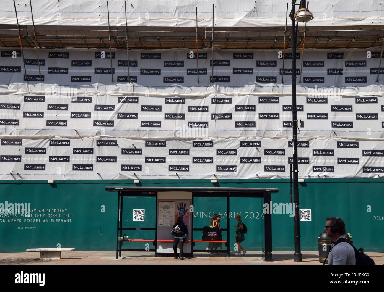 London, England, UK. 16th Aug, 2023. A construction site on Oxford Street as retail leaders warn that high streets are continuing to decline and call for government-backed regeneration. (Credit Image: © Vuk Valcic/ZUMA Press Wire) EDITORIAL USAGE ONLY! Not for Commercial USAGE! Stock Photo