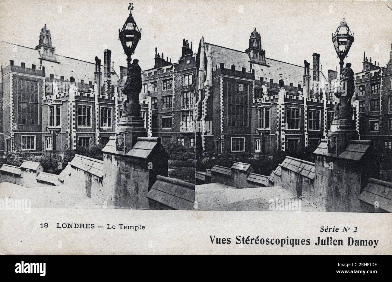 Angleterre, Londres : vue du Middle Temple Hall - Carte postale fin 19eme-20eme siecle Stock Photo