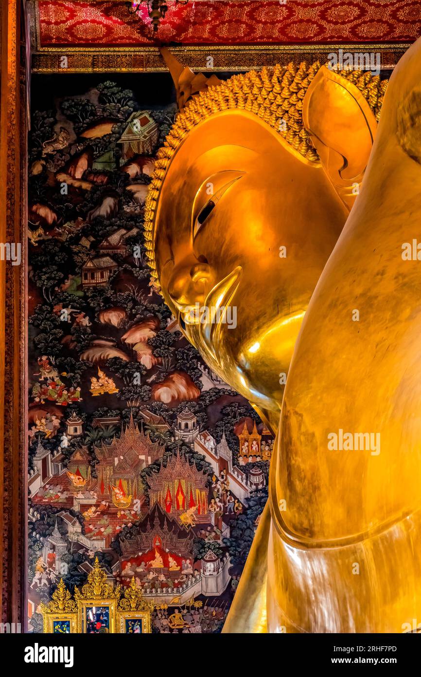 Coloful Reclining Buddha Head Wat Phra Chetuphon Wat Pho Po Temple Complex Bangkok Thailand. Temple built in 1600s. Reclining Buddha built in 1832. Stock Photo
