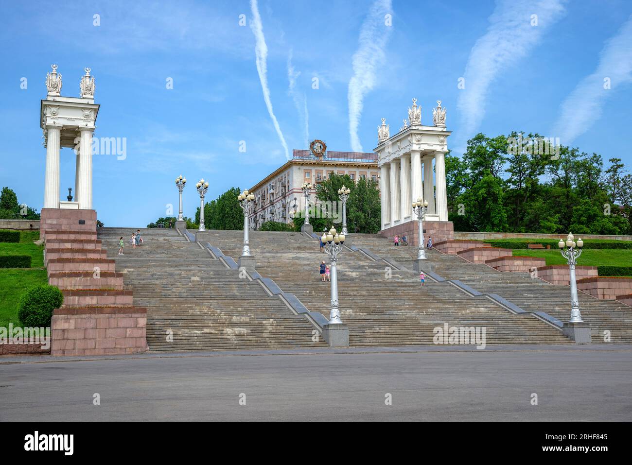 VOLGOGRAD, RUSSIA - JUNE 15, 2023: Stairs to the upper terrace. Volga River embankment. Volgograd Stock Photo