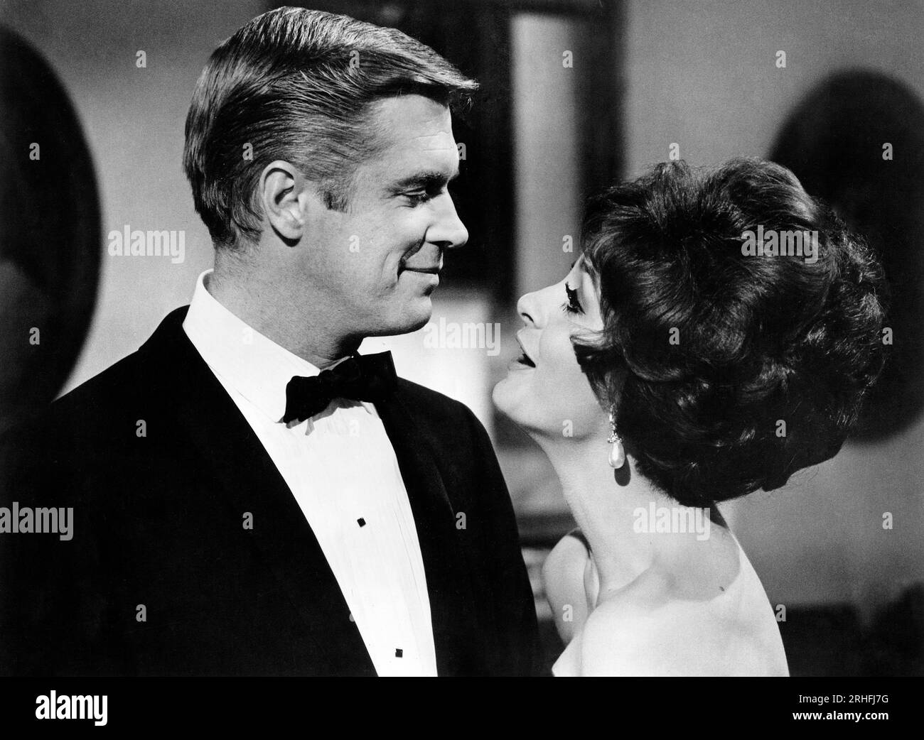 George Peppard, Elizabeth Ashley, on-set of the Film, 'The Third Day', Warner Bros., 1965 Stock Photo