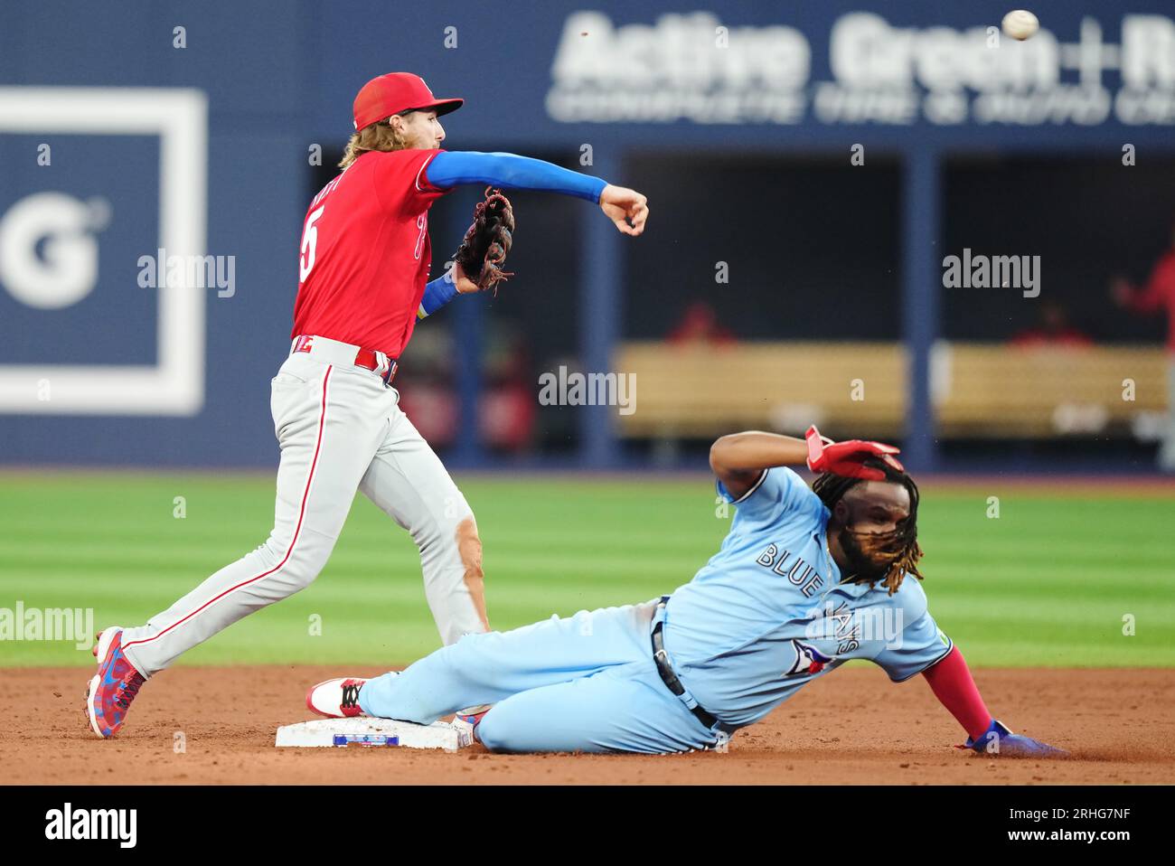 Philadelphia Phillies' Bryson Stott, left, and Nick Maton celebrate after a  baseball game against the Cincinnati Reds, Monday, Aug. 22, 2022, in  Philadelphia. (AP Photo/Matt Slocum Stock Photo - Alamy