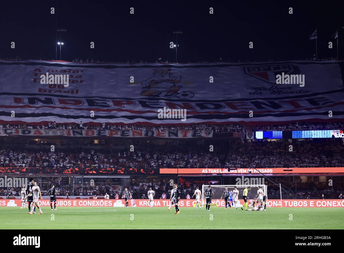 Sao Paulo, Brazil. 16th Aug, 2023. SP - SAO PAULO - 08/16/2023 - COPA DO BRASIL 2023, SAO PAULO X CORINTHIANS - Sao Paulo fans during a match against Corinthians at Morumbi stadium for the 2023 Copa do Brasil championship. Photo: Marcello Zambrana/AGIF/Sipa USA Credit: Sipa USA/Alamy Live News Stock Photo