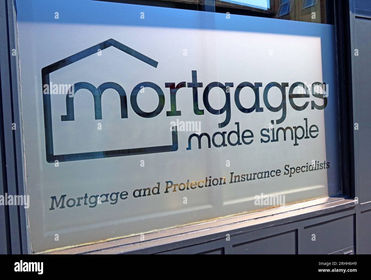 Mortgages Made Simple, finance to buy property,  3 Suez St, Warrington, Cheshire, England, UK,  WA1 1EF Stock Photo