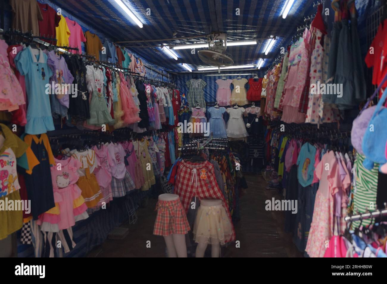 Foreign market hi-res stock photography and images - Alamy
