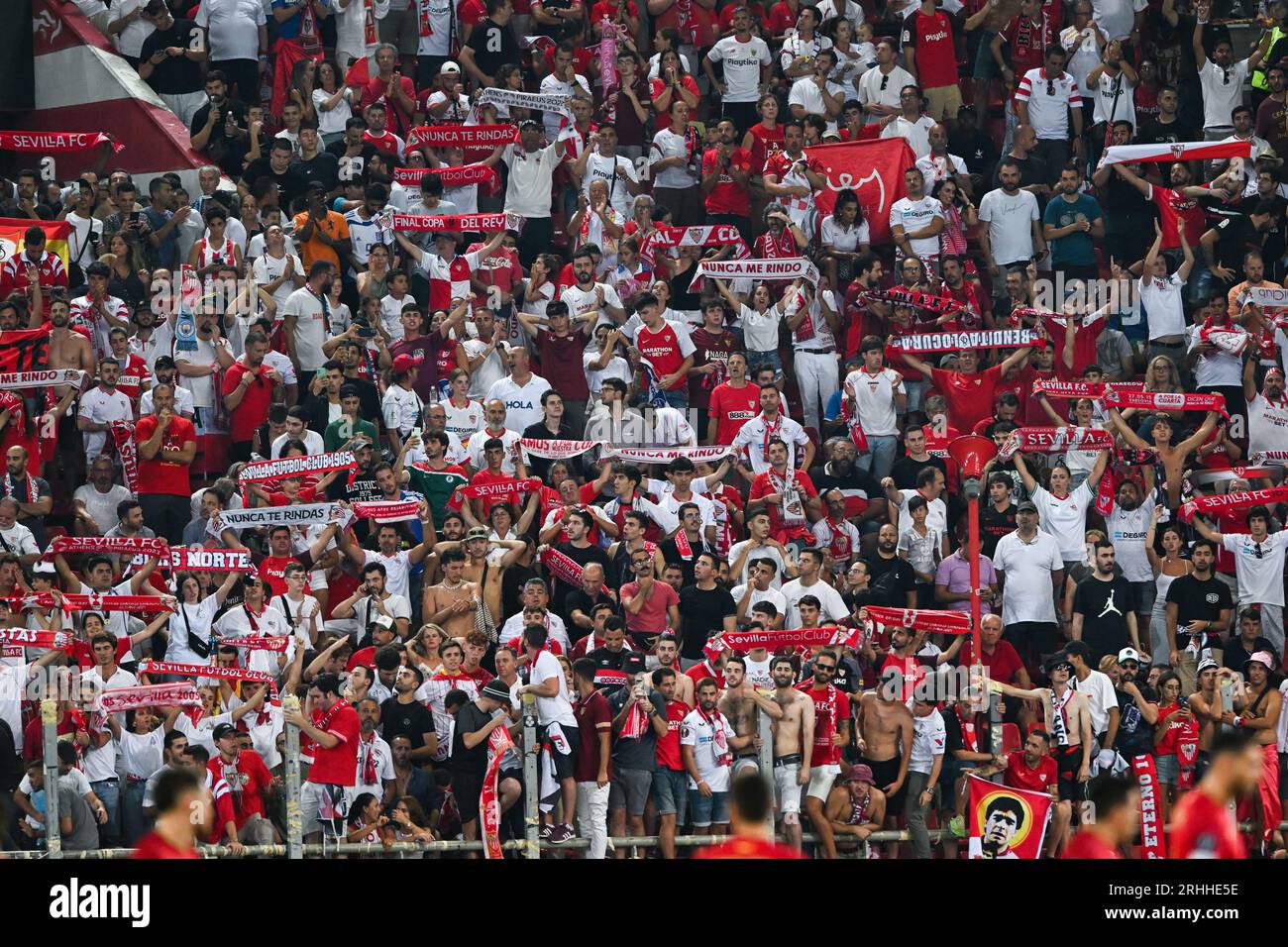 Piraeus, Greece. 16 August, 2023: The fans of Sevilla support their team after the defeat during the UEFA Super Cup 2023 match between Manchester City FC and Sevilla FC at Georgios Karaiskakis Stadium in Piraeus, Greece. August 16, 2023. (Photo by Nikola Krstic/Alamy) Stock Photo
