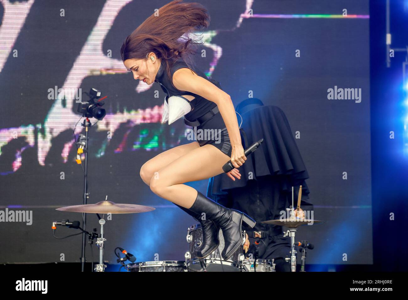 We Are Fabuloso, Preston Park, Brighton, East Sussex, UK. Confidence Man featuring Janet Planet (Grace Stephenson) performing at We Are Fabuloso, a concert in aid of Brighton Pride. 5th August 2023. David Smith/Alamy News Stock Photo