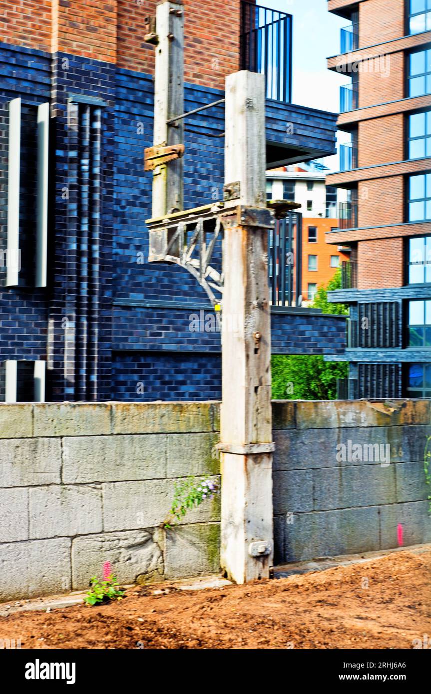 Ex Railway Signal Post, Monk Bridge Viaduct, nature Path, ex Railway line into Leeds Central Station, England Stock Photo