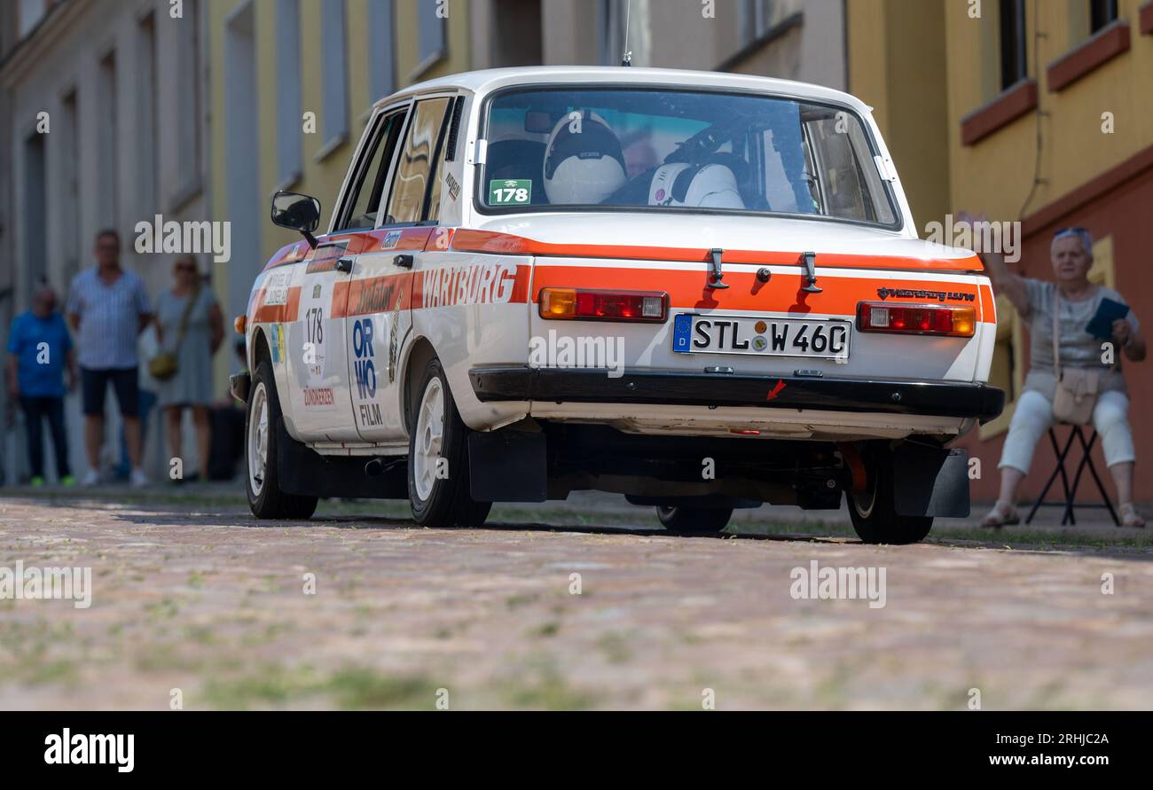 17 August 2023, Saxony, Meerane: A 1987 Wartburg 353 W 460 drives up the legendary Steile Wand in Meerane on the first stage of the Sachsen Classic classic car rally. Around 180 starters from several countries have registered for the 20th edition of the high-horsepower spectacle. On the first day of the 540-kilometer tour, 45 historic motorcycles joined them. From Zwickau, the tour will travel through the Ore Mountains to Dresden and eastern Saxony, with a detour to the Czech Republic. The finale will take place on Saturday, again in Dresden. The organizer is Motor Presse Stuttgart. Photo: Hen Stock Photo