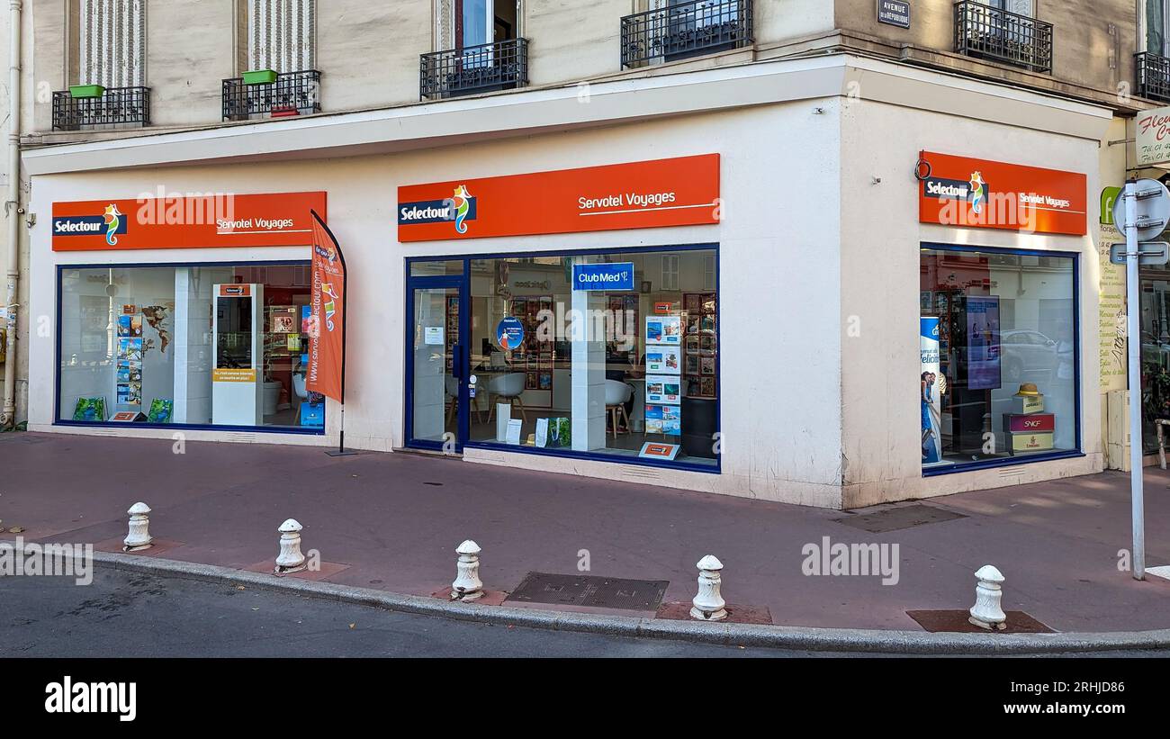 Exterior view of a Selectour travel agency. Selectour is a French cooperative society forming a network of more than 1200 travel agencies Stock Photo