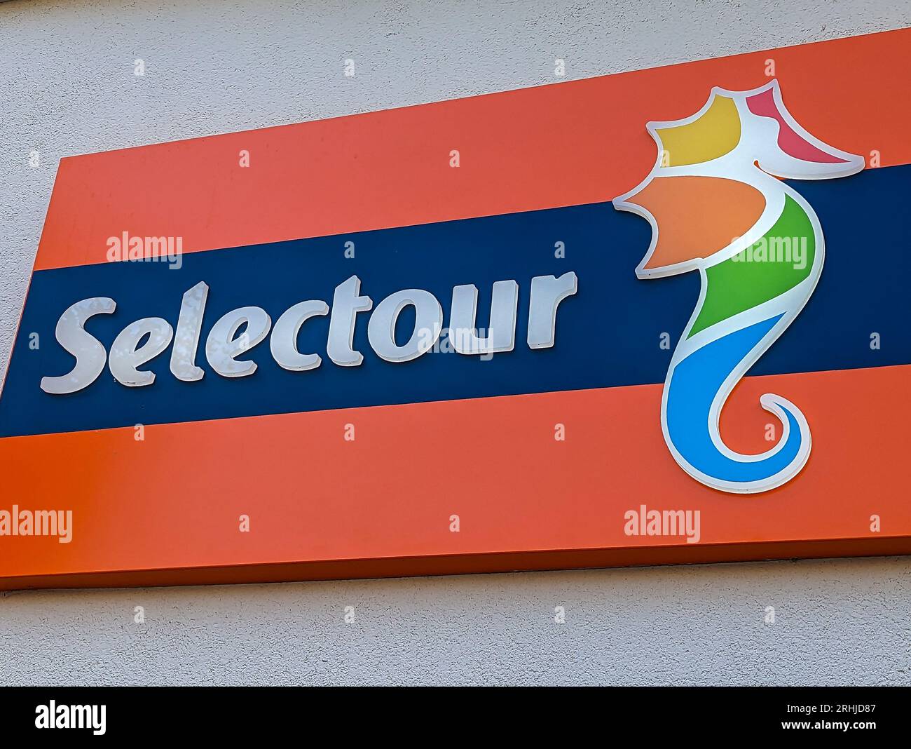 Sign and logo of a Selectour travel agency. Selectour is a French cooperative society forming a network of more than 1200 travel agencies Stock Photo