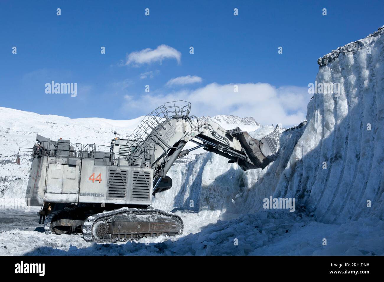 Digging the glacier at the Kumtor gold mine in Kyrgyzstan Stock Photo ...