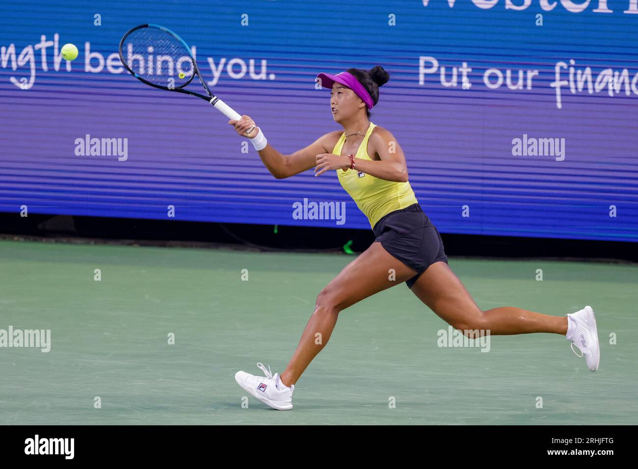 Mason, Ohio, USA. 16th Aug, 2023. Ann Li (USA) hits a forehand shot ...