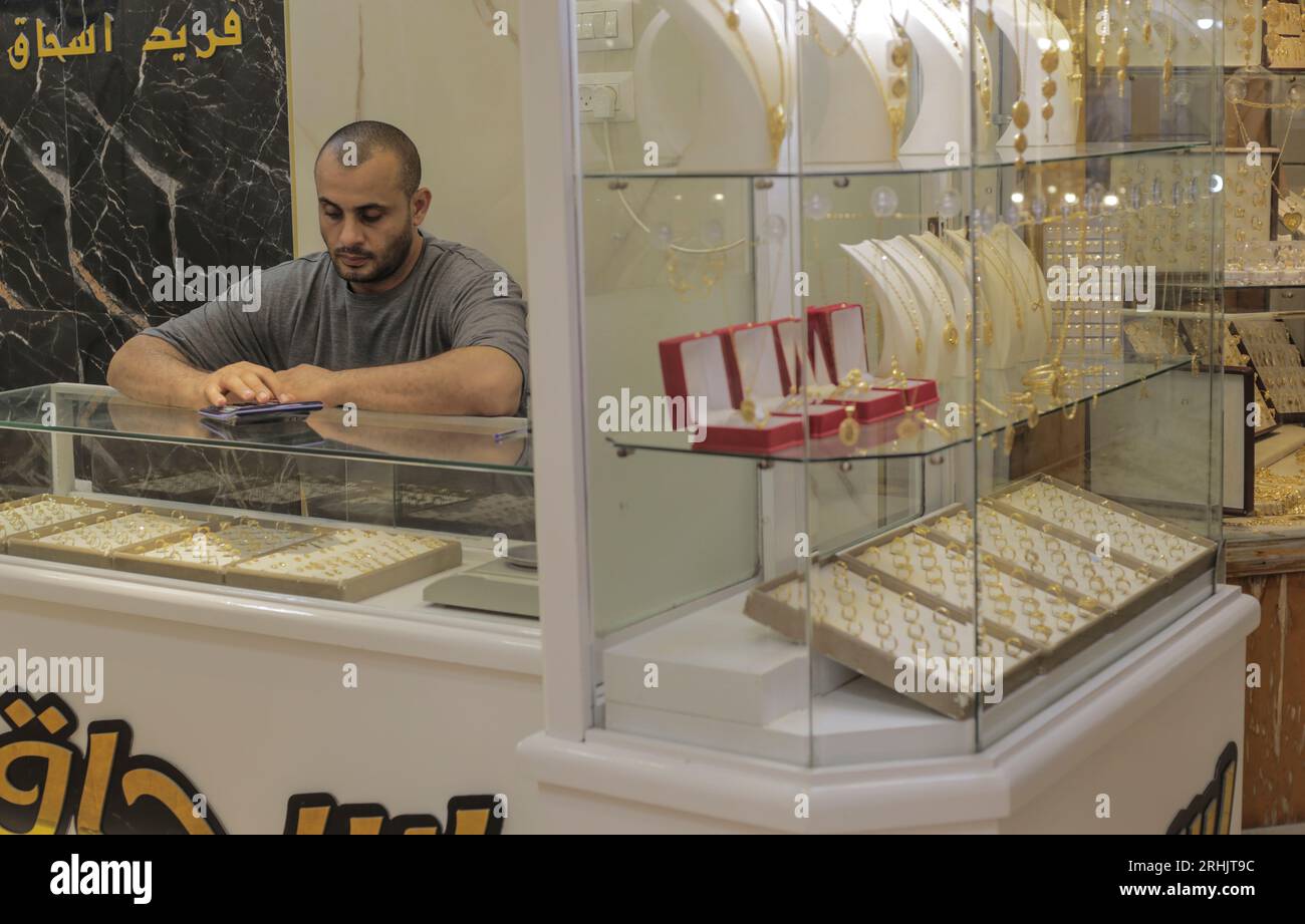 Gold shop in hot sale sydney road