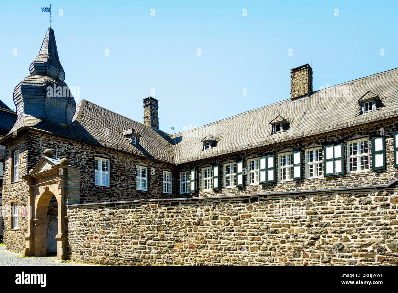 Deutschland, NRW, Märkischer Kreis, Altena, Begegnungsstätte Burg Holtzbrinck, ältestes Bürgerhaus der Stadt, erstmals 1643 urkundlich erwähnt Stock Photo
