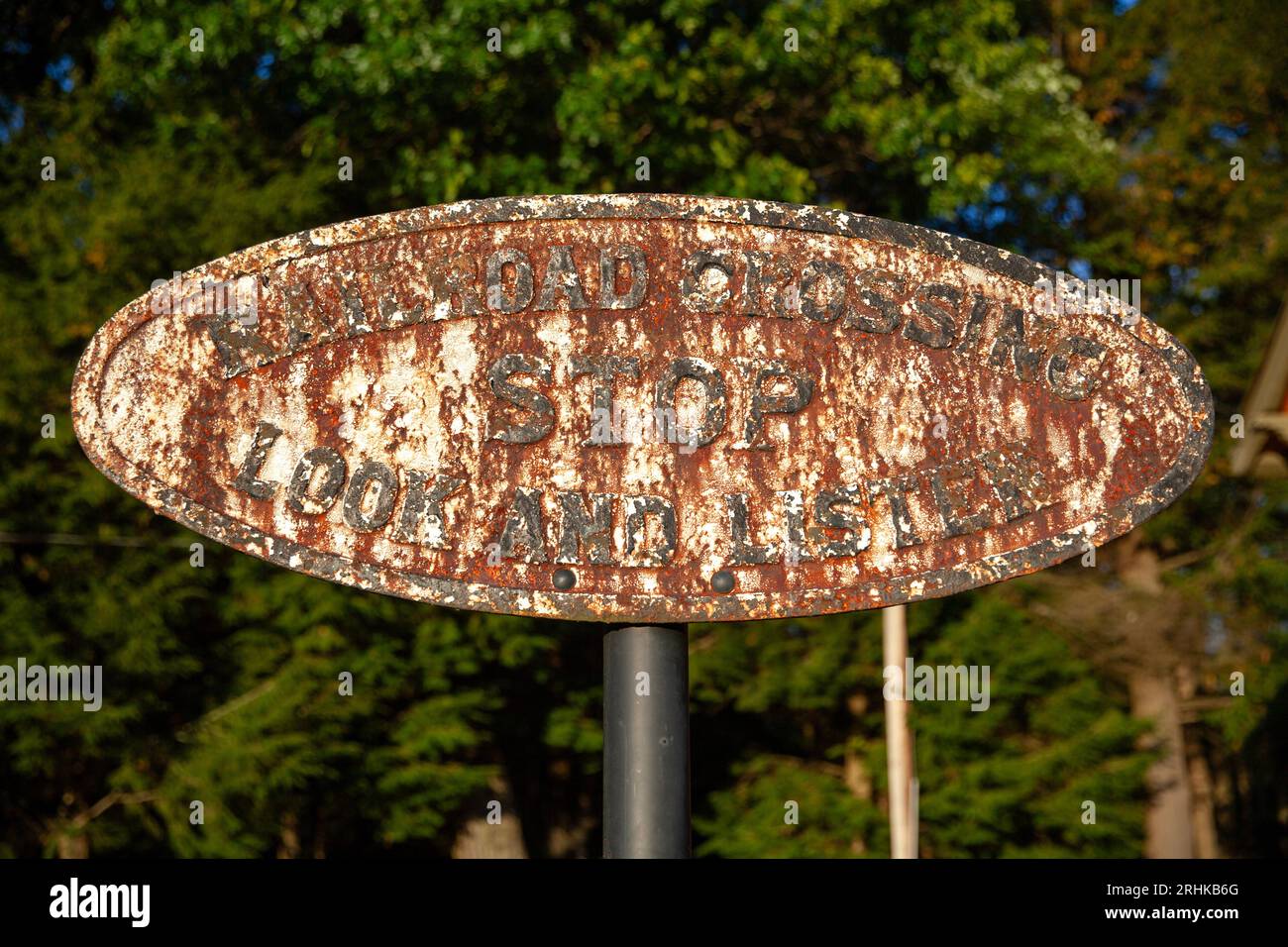 Antique train crossing signal hi-res stock photography and images