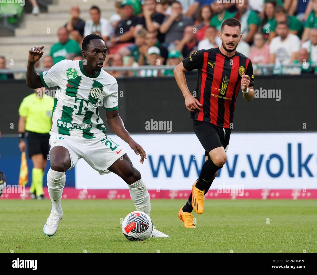 Team Photo of Ferencvarosi TC before UEFA Champions League 2022/23  Qualification Match Qarabag Vs Ferencvaros Editorial Stock Photo - Image of  budapest, league: 253026328