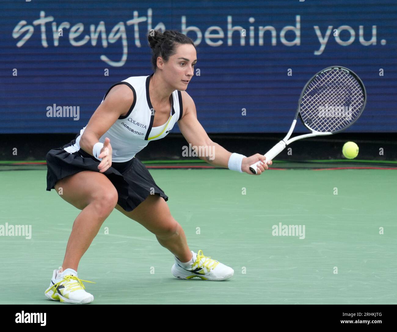 August 15, 2023: Martina Trevisan (ITA) loses to Jessica Pegula (USA), 6-7, 6-2, 6-3 at the Western & Southern Open being played at Lindner Family Tennis Center in Mason, Ohio, {USA} © Leslie Billman/Tennisclix/Cal Sport Media Stock Photo
