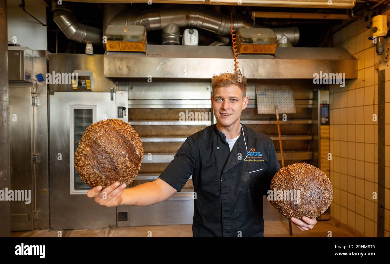 Munich, Germany. 17th Aug, 2023. Master baker Sebastian Brücklmaier ...