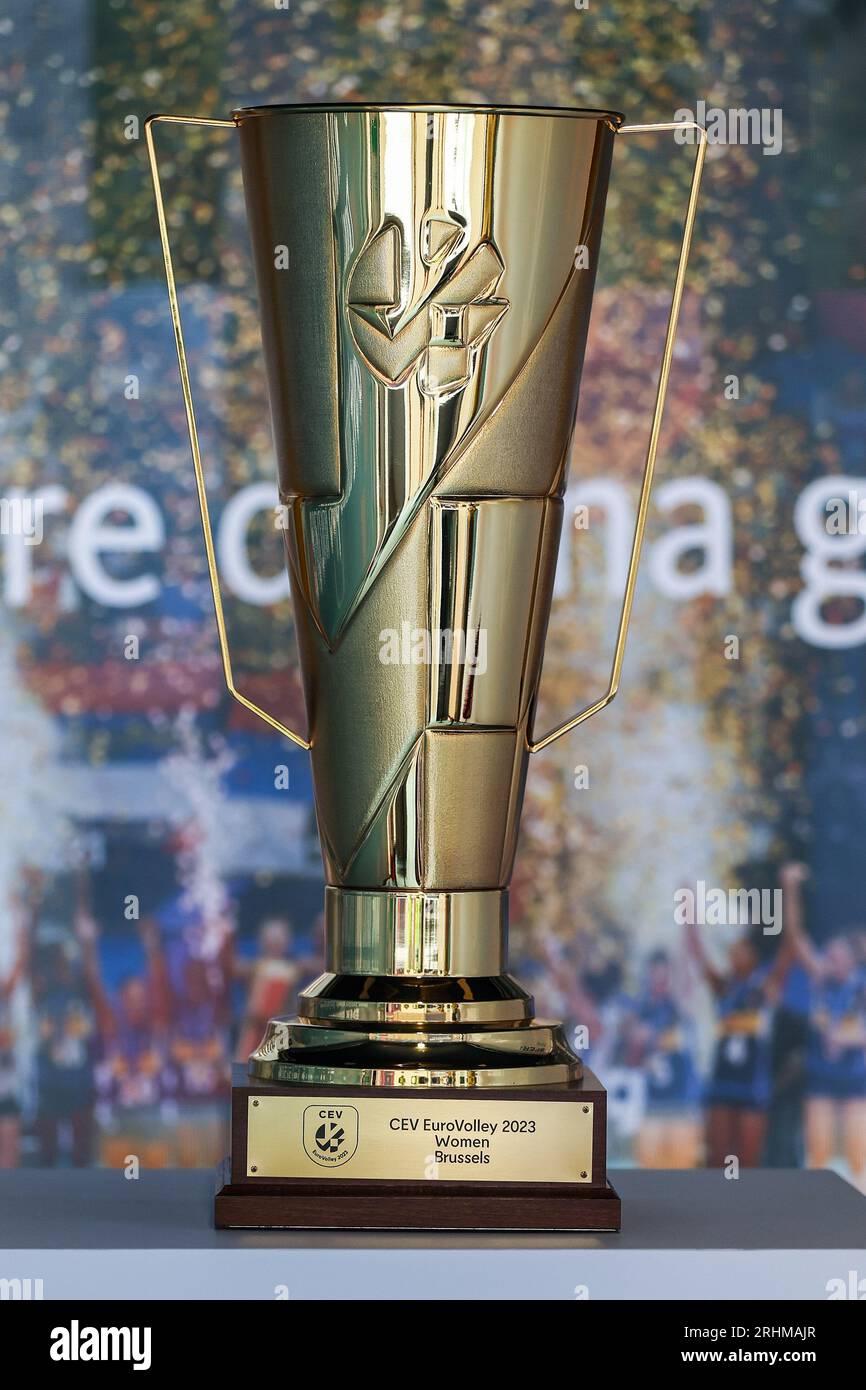 Monza, Italy. 17th Aug, 2023. CEV EuroVolley Women 2023 Trophy seen during the Final Round Pool B volleyball match between Bosnia-Herzegovina and Bulgaria at Arena di Monza. Final Score; Bosnia ed Erzegovina-Bulgaria 1-3 (20-25, 19-25, 25-19, 18-25) Credit: SOPA Images Limited/Alamy Live News Stock Photo