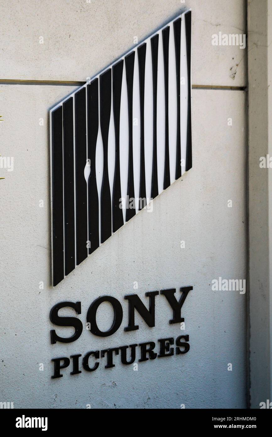 Sony pictures entertainment logo hi-res stock photography and images - Alamy