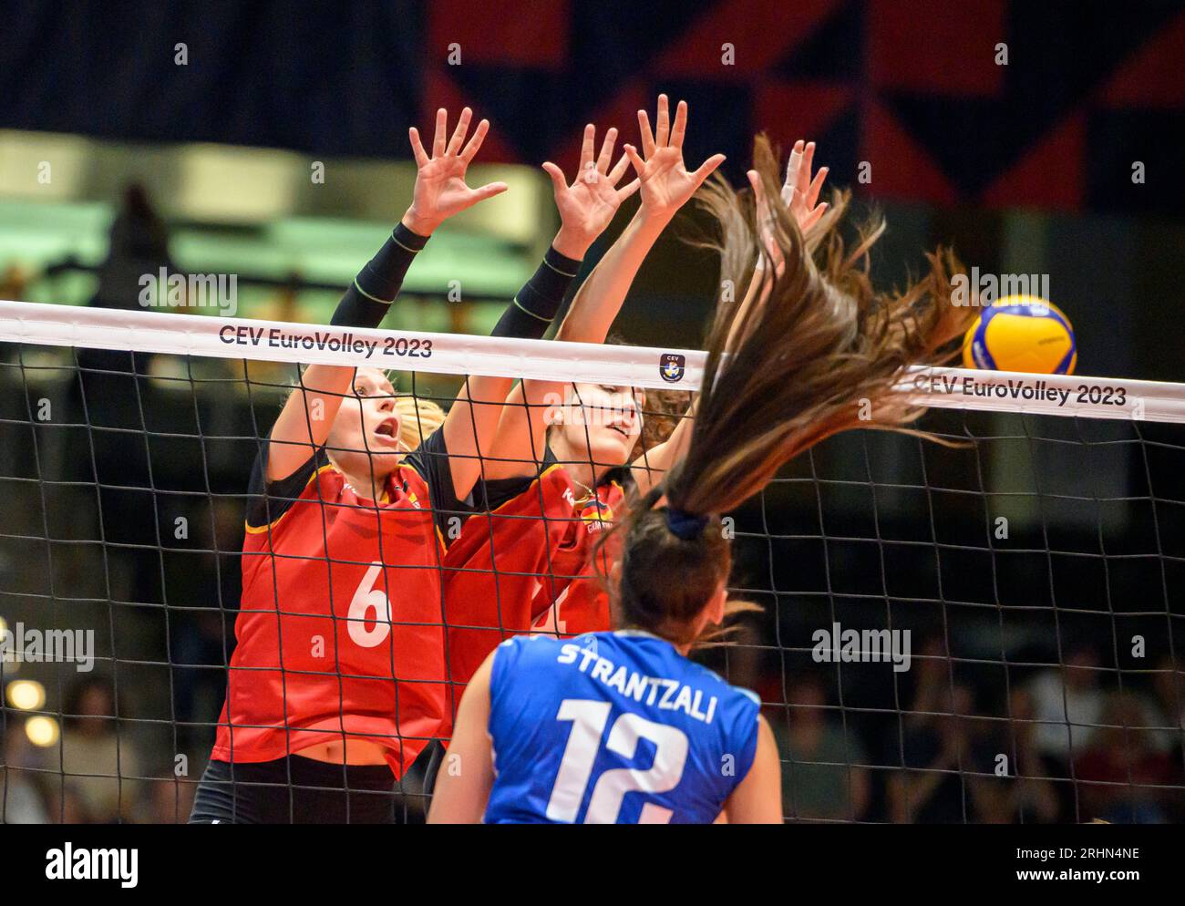 Eurovolleyw hi-res stock photography and images