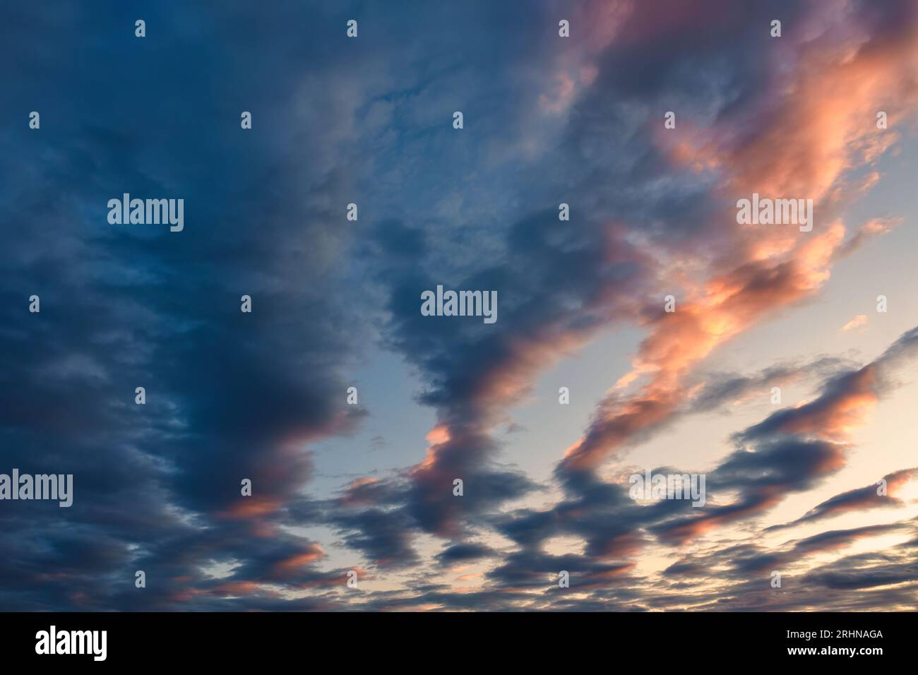 Abstract golden sky hi-res stock photography and images - Alamy