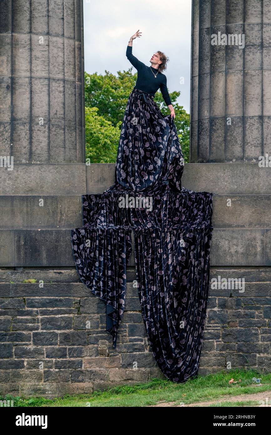 Fringe skirt hi res stock photography and images Alamy