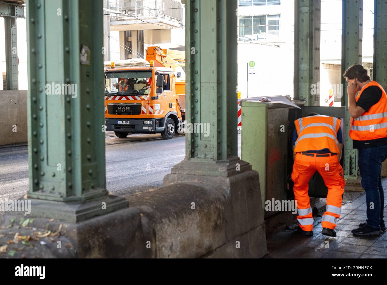 Nuremberg, Germany. 18th Aug, 2023. Workers are looking for a solution to get the power supply in the Steinbühler Tunnel back on track. The storm caused a lot of damage in Nuremberg. Credit: Pia Bayer/dpa/Alamy Live News Stock Photo